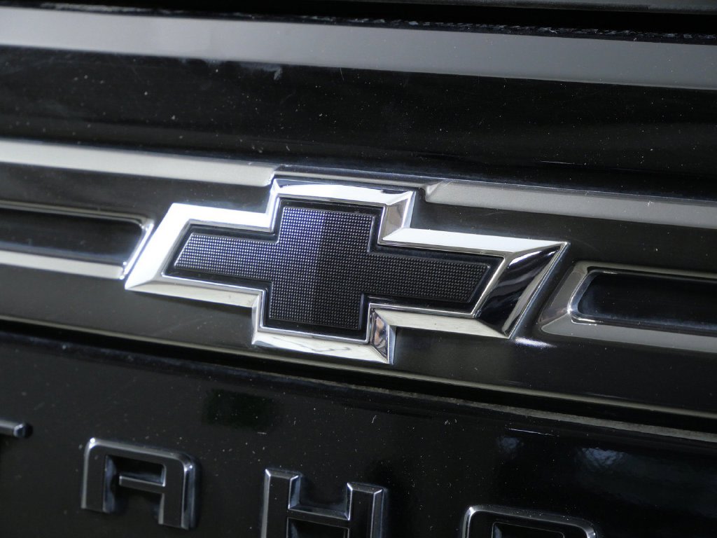 Thumbnail: 2022 Chevrolet Tahoe - 6
