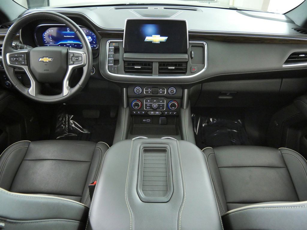 Thumbnail: 2022 Chevrolet Tahoe - 2