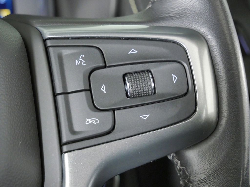 Thumbnail: 2022 Chevrolet Tahoe - 46