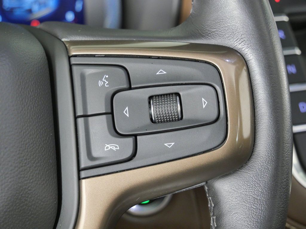 Thumbnail: 2022 Chevrolet Tahoe - 42