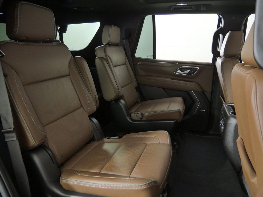 Thumbnail: 2022 Chevrolet Tahoe - 29