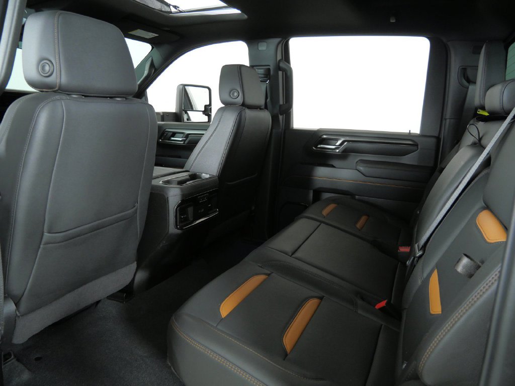 Thumbnail: 2024 GMC Sierra 3500 - 34