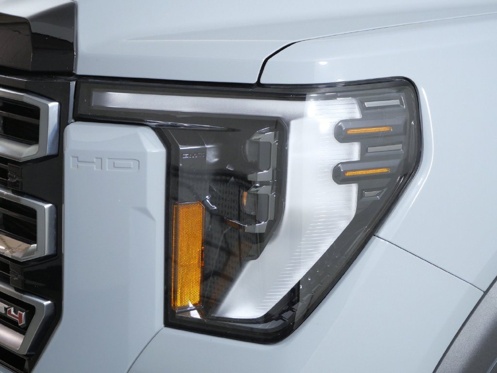 Thumbnail: 2024 GMC Sierra 3500 - 17