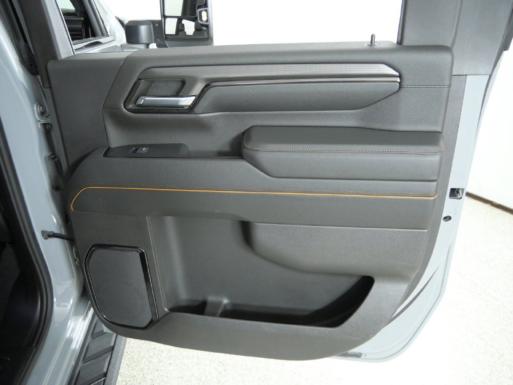 Thumbnail: 2024 GMC Sierra 3500 - 30