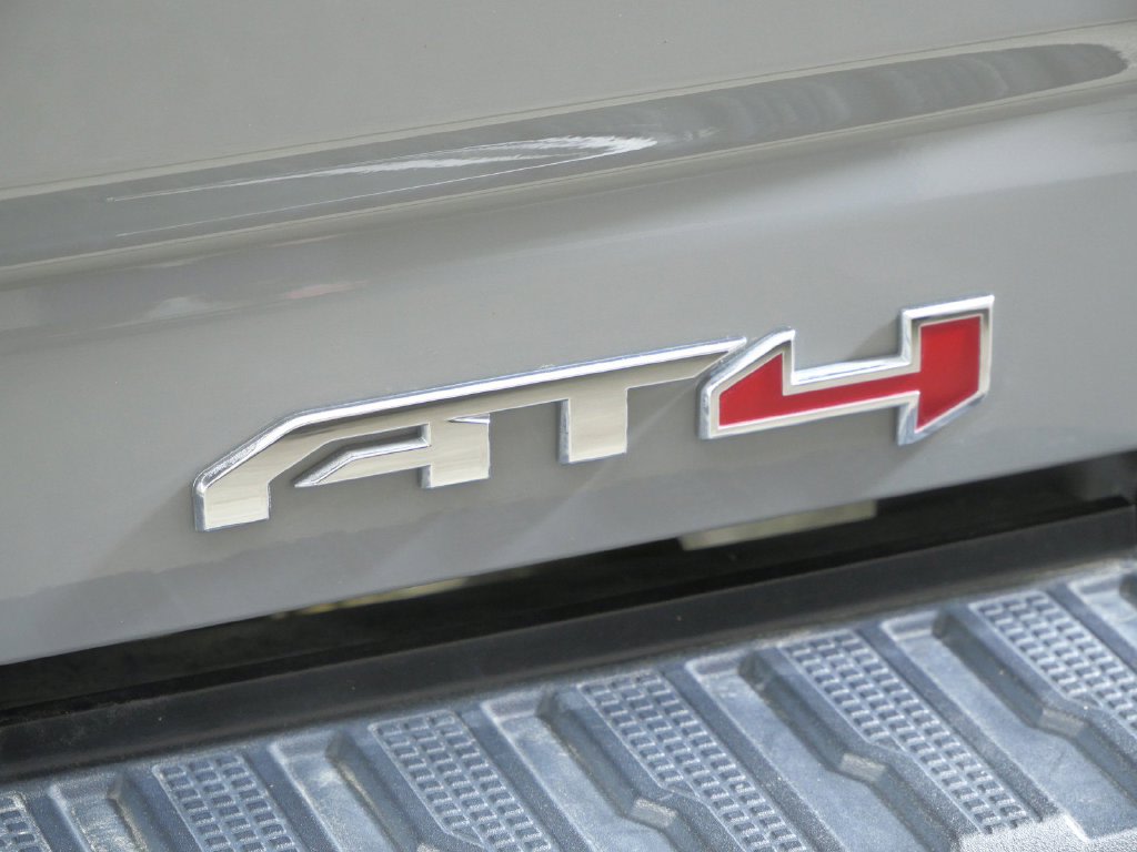 Thumbnail: 2024 GMC Sierra 3500 - 23