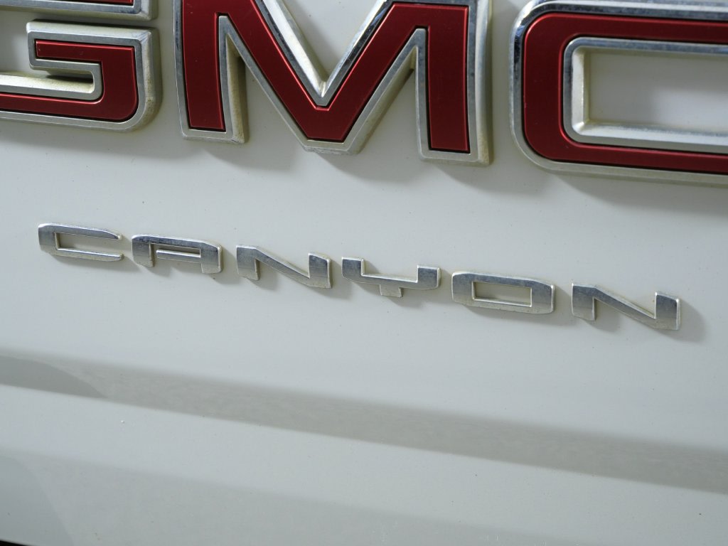 Thumbnail: 2021 GMC Canyon - 21
