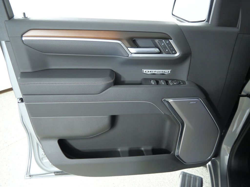 Thumbnail: 2025 GMC Sierra 1500 - 29