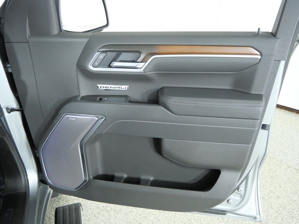 Thumbnail: 2025 GMC Sierra 1500 - 22
