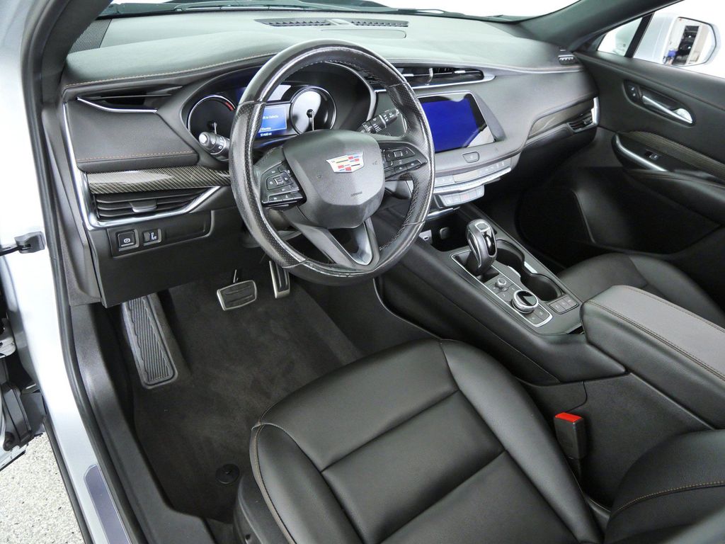 Thumbnail: 2019 Cadillac XT4 - 12