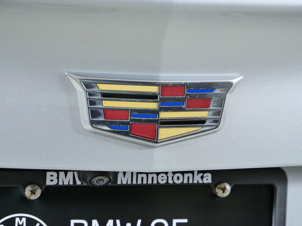 Thumbnail: 2019 Cadillac XT4 - 26