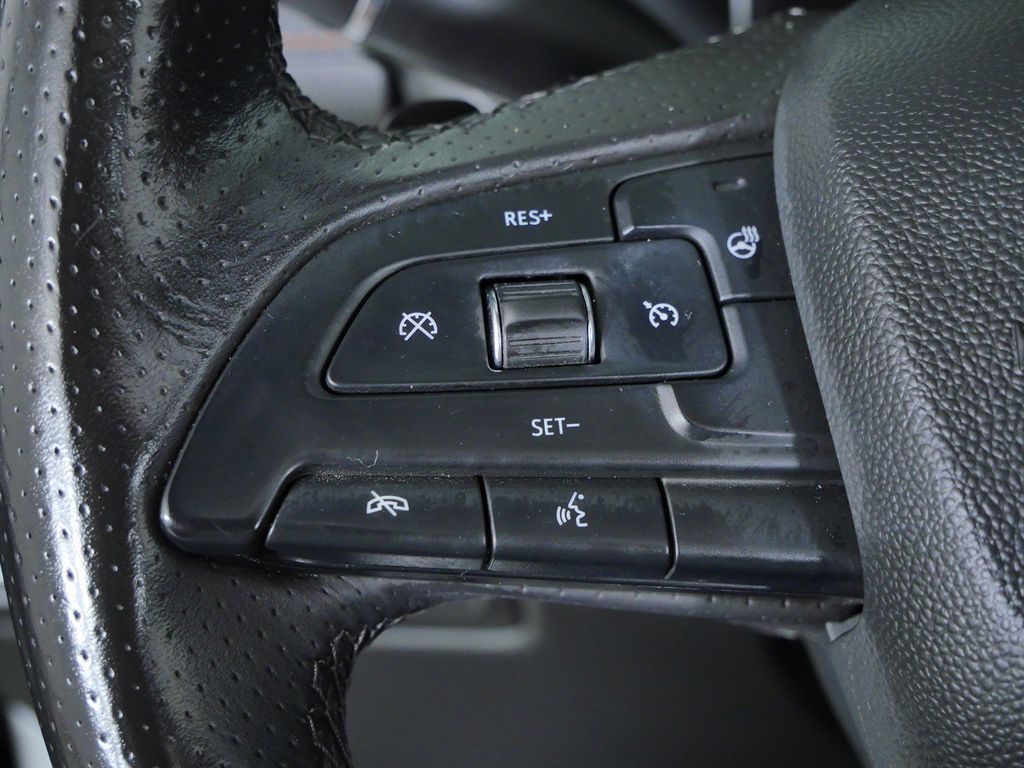 Thumbnail: 2019 Cadillac XT4 - 43