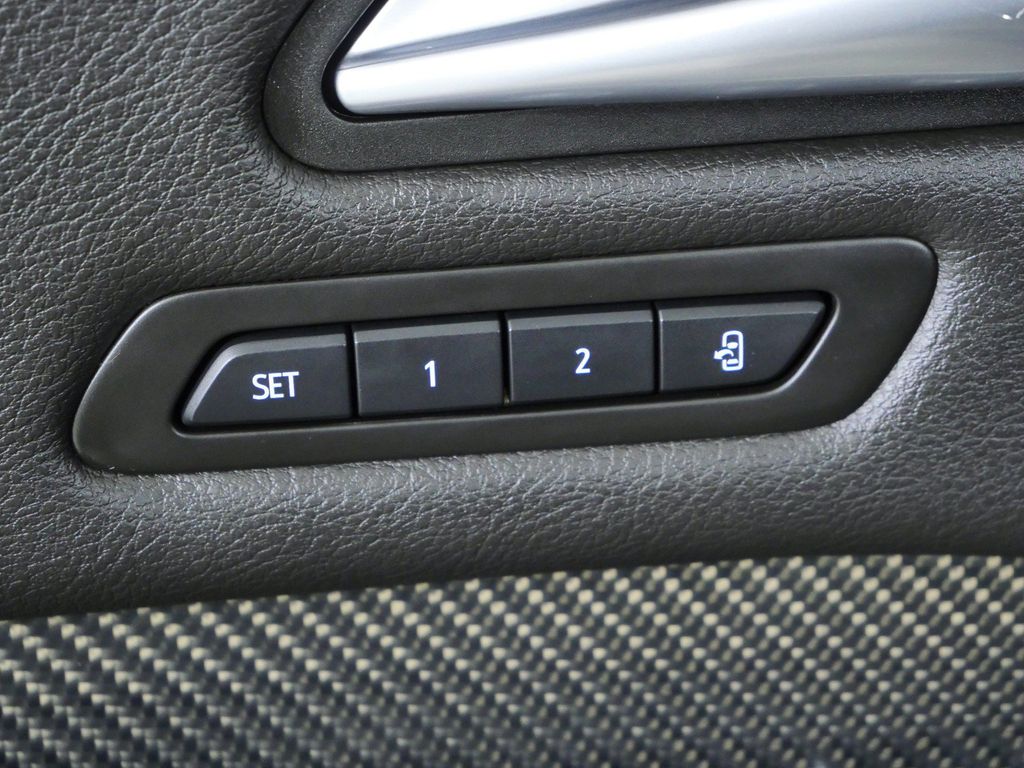 Thumbnail: 2019 Cadillac XT4 - 39