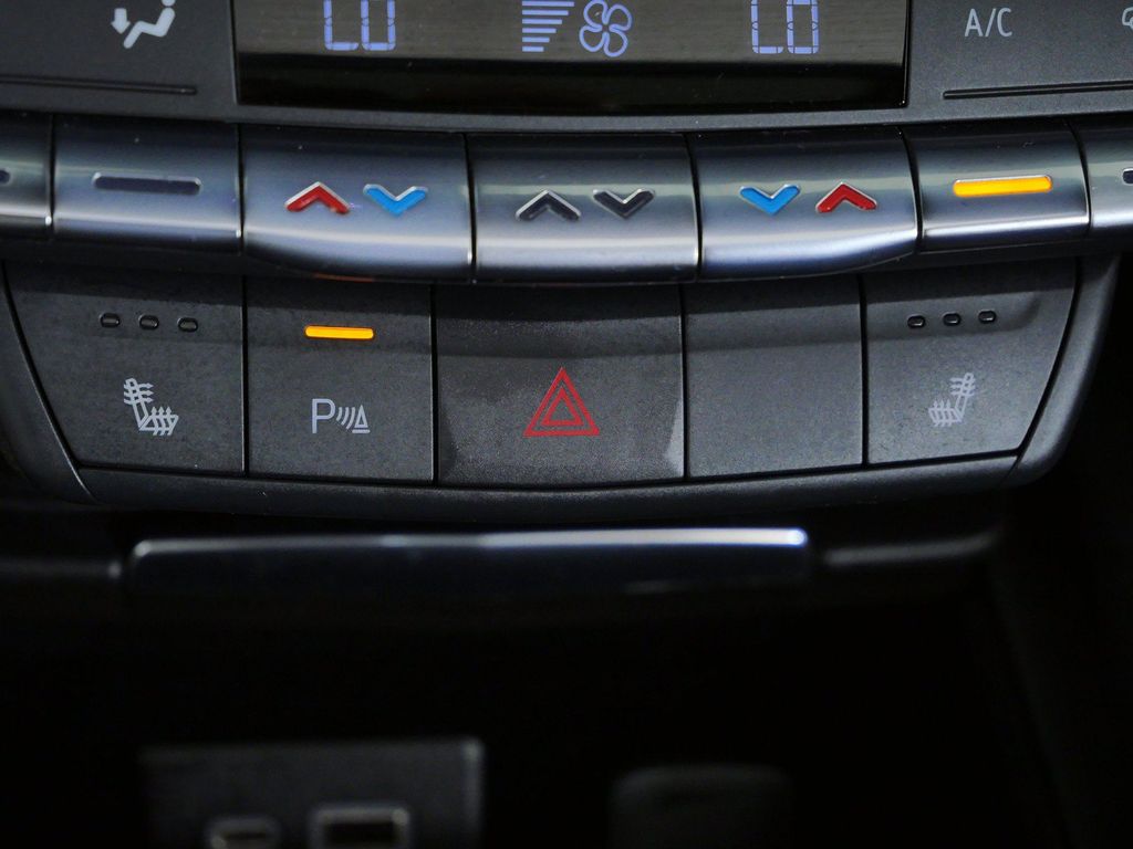 Thumbnail: 2019 Cadillac XT4 - 48