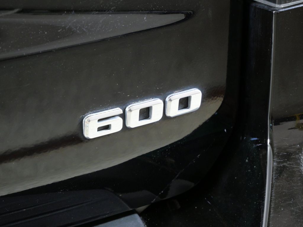 Thumbnail: 2023 Cadillac Escalade - 20