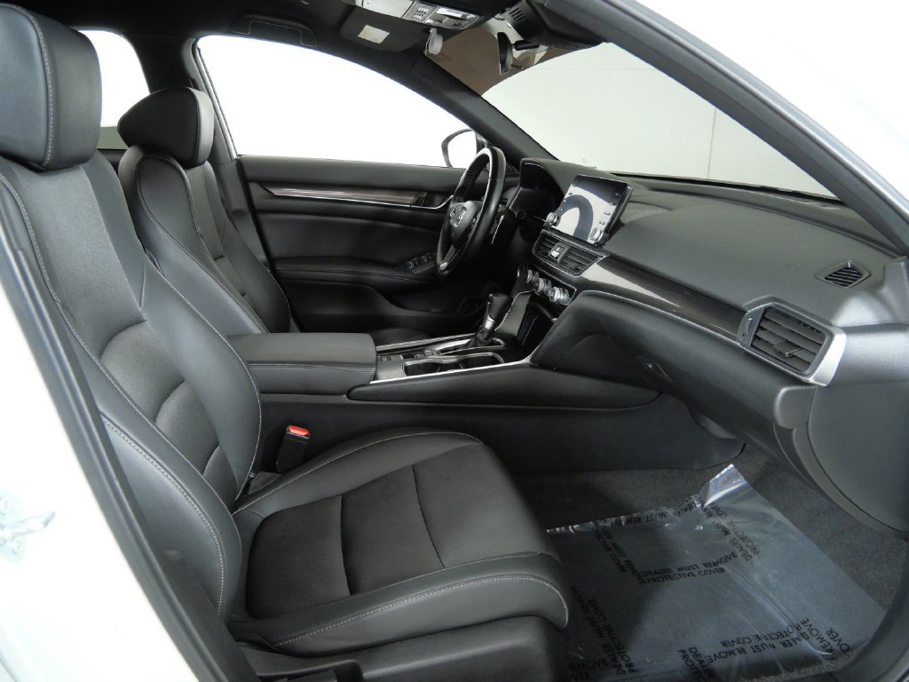 Thumbnail: 2022 Honda Accord - 9