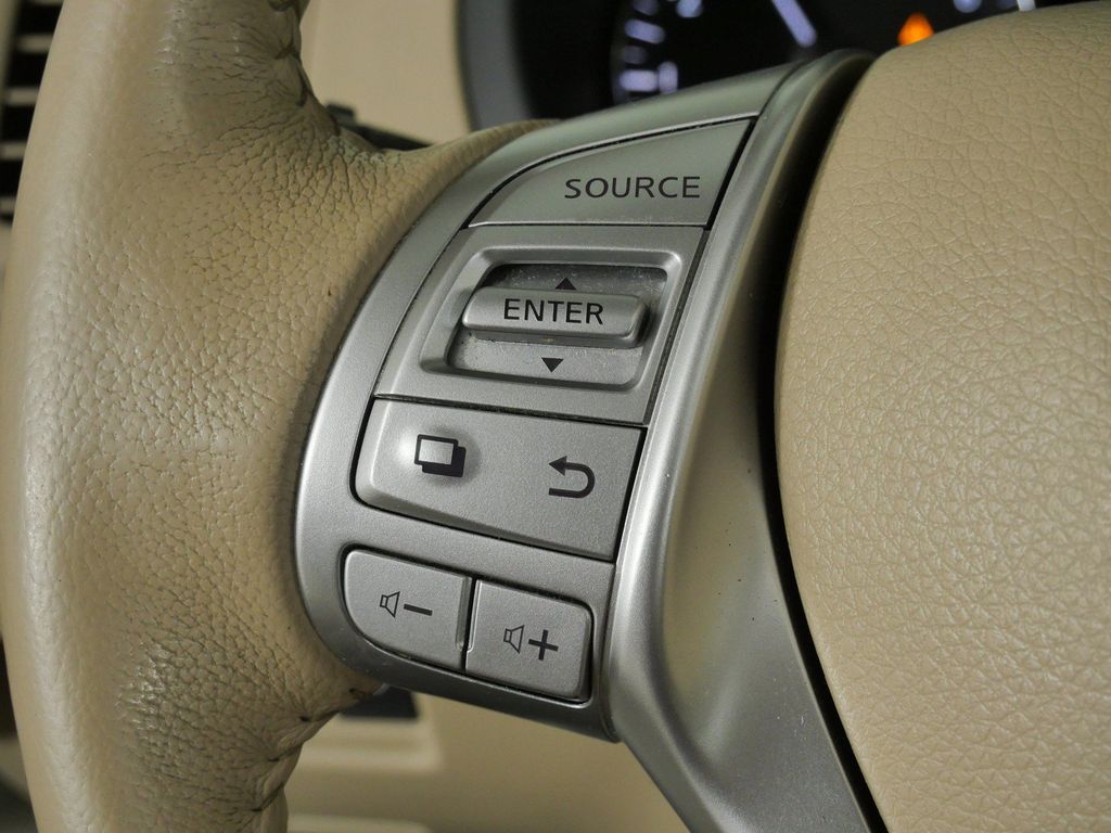 Thumbnail: 2016 Nissan Altima - 41