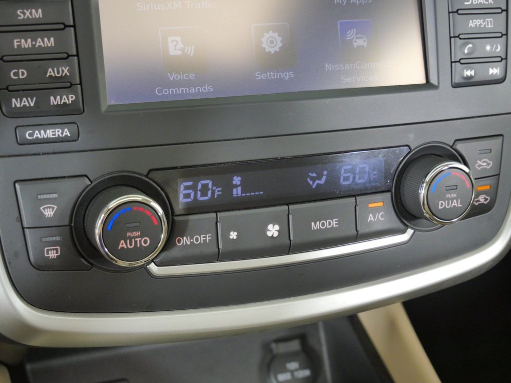 Thumbnail: 2016 Nissan Altima - 45