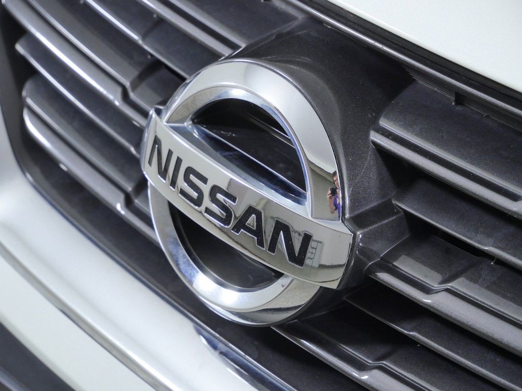 Thumbnail: 2016 Nissan Altima - 7