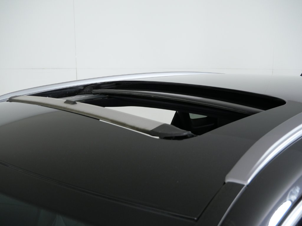 Thumbnail: 2023 Lexus RX - 25