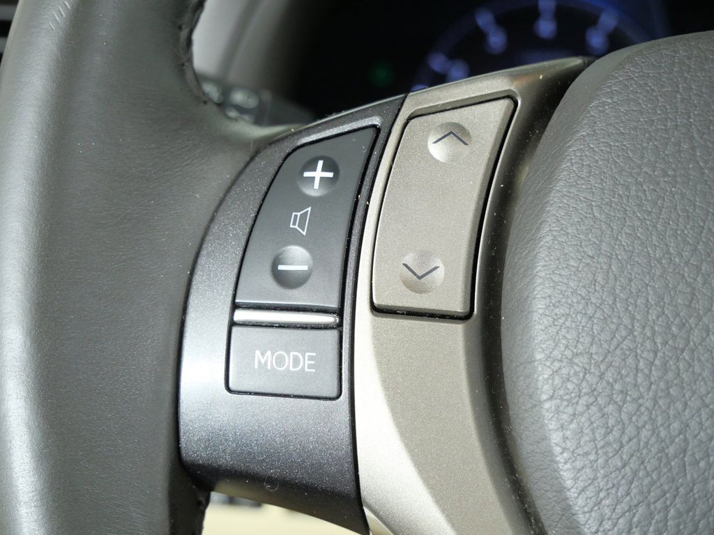 Thumbnail: 2013 Lexus RX - 37