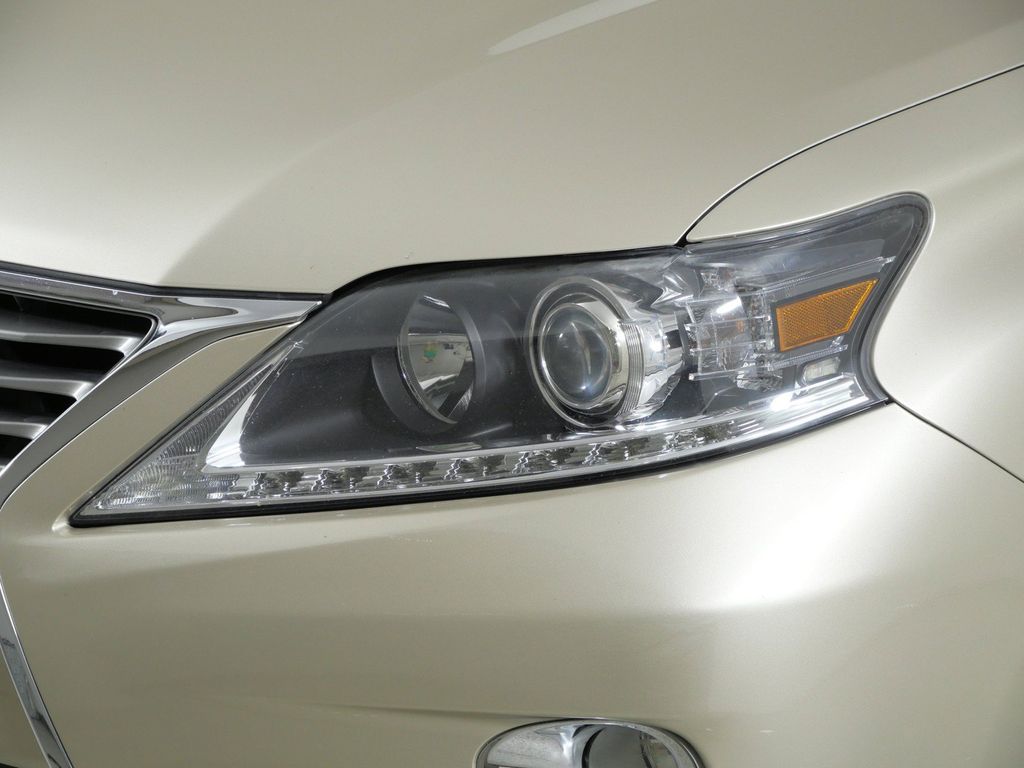 Thumbnail: 2013 Lexus RX - 16