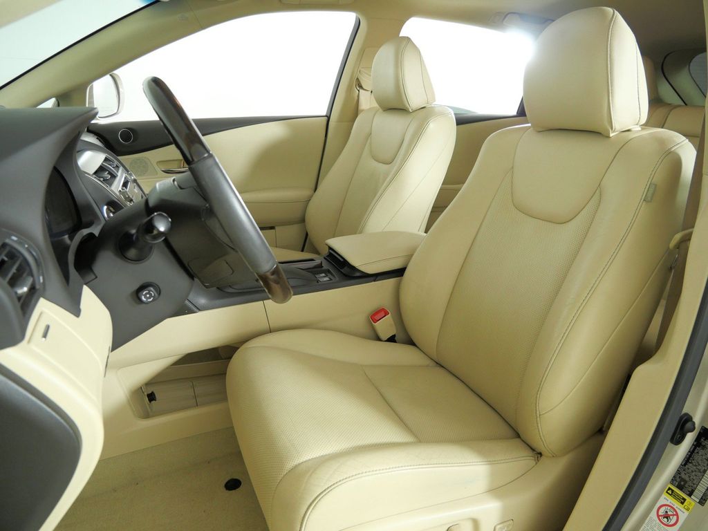 Thumbnail: 2013 Lexus RX - 34