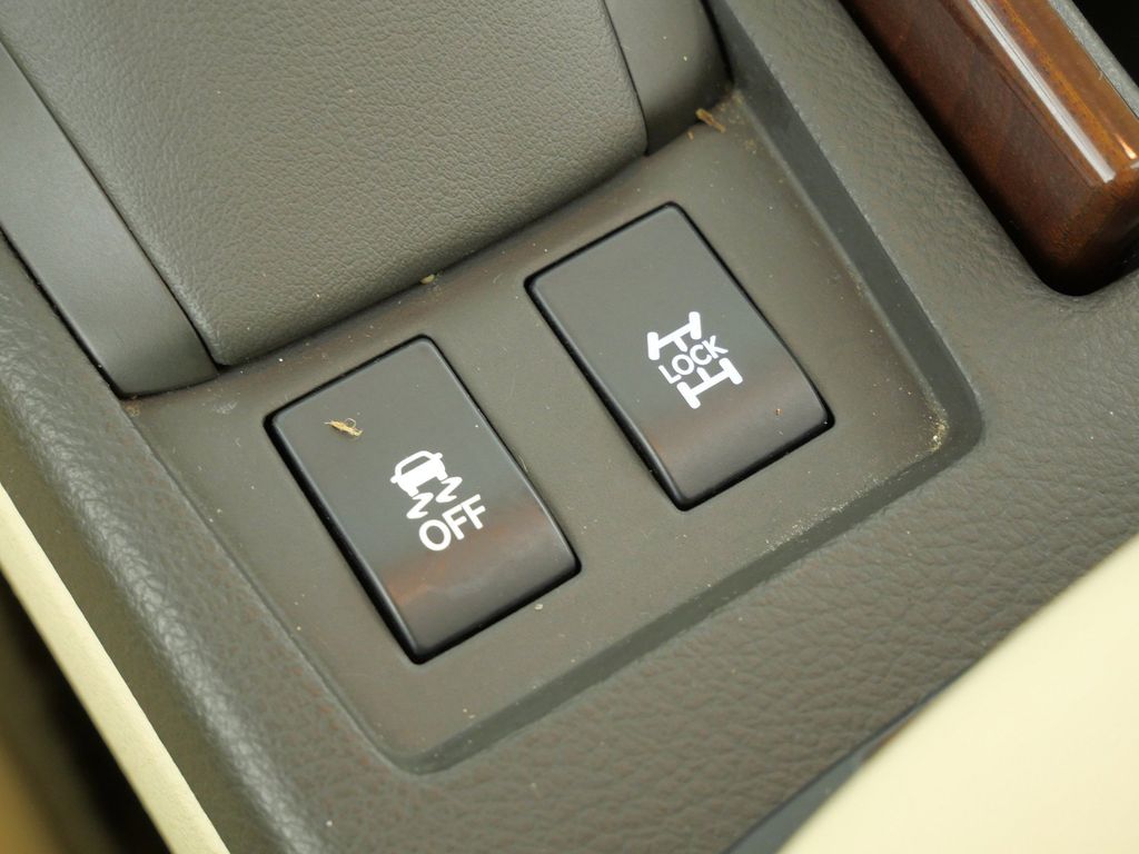 Thumbnail: 2013 Lexus RX - 43