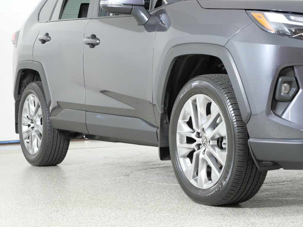 Thumbnail: 2023 Toyota RAV4 - 8