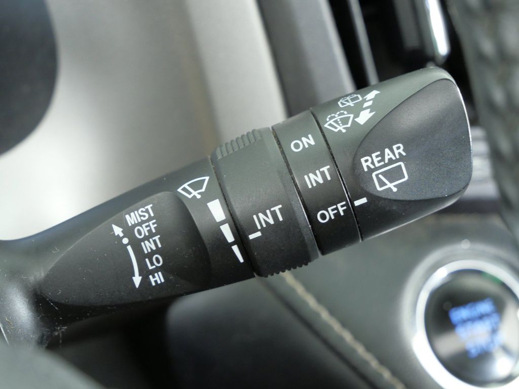 Thumbnail: 2017 Toyota RAV4 - 50