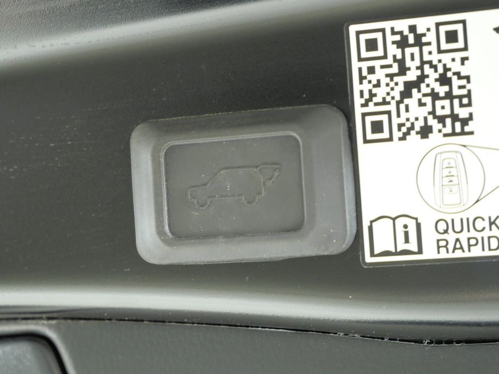 Thumbnail: 2025 Toyota RAV4 - 16