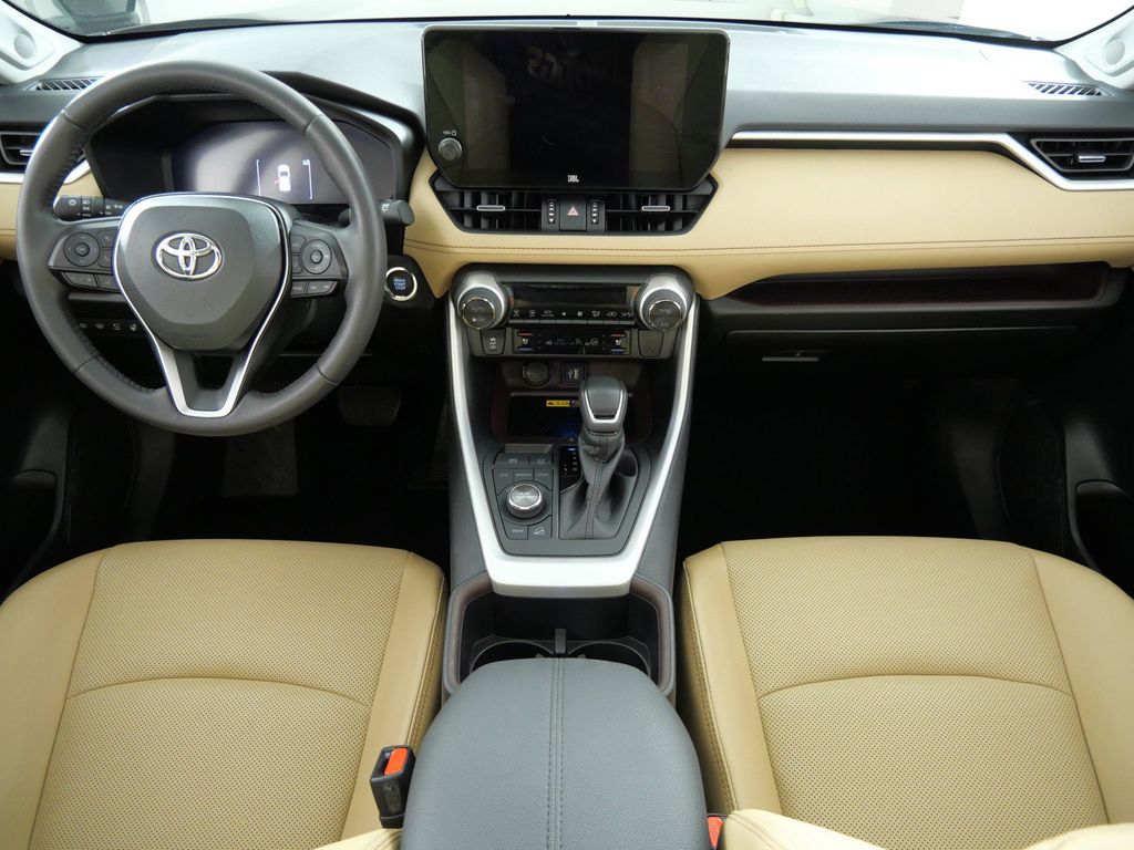 Thumbnail: 2025 Toyota RAV4 - 2