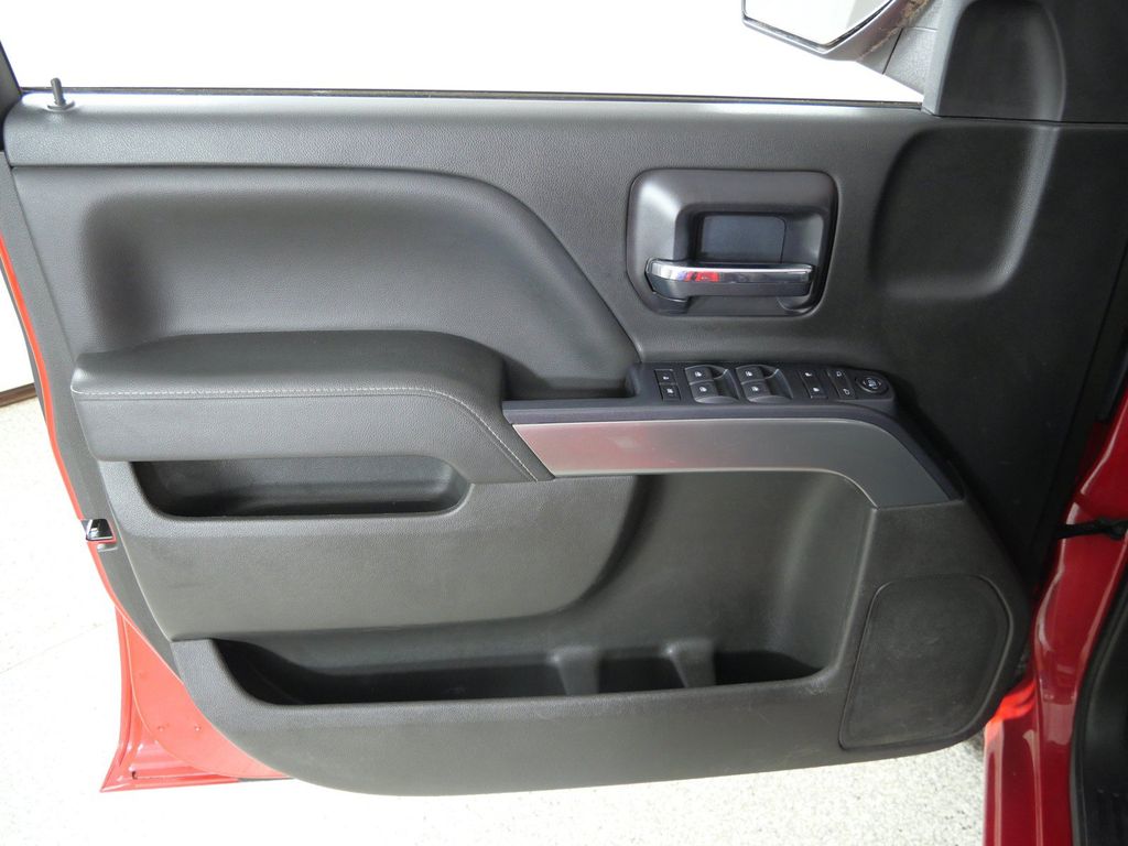 Thumbnail: 2014 Chevrolet Silverado 1500 - 27