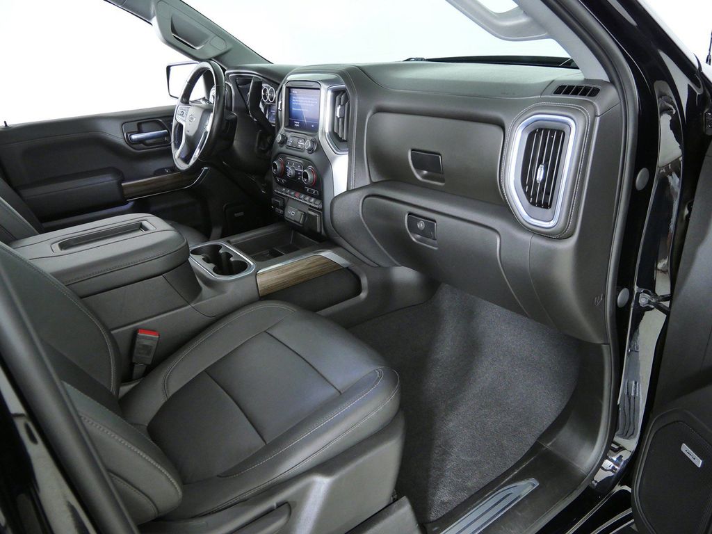 Thumbnail: 2022 Chevrolet Silverado 1500 - 9