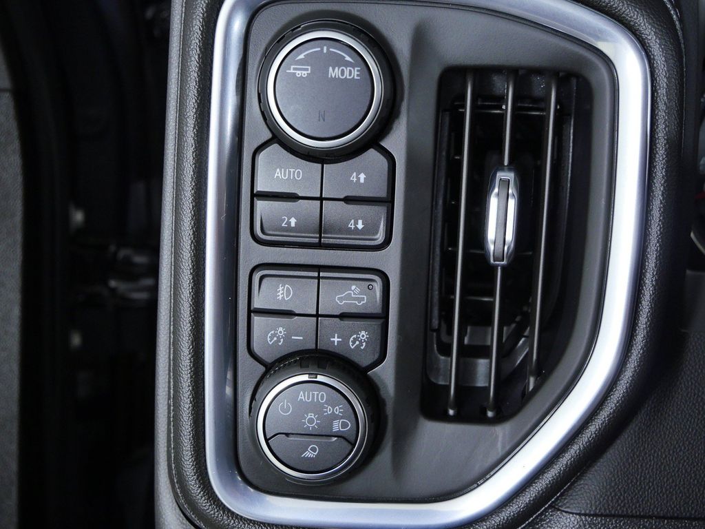 Thumbnail: 2022 Chevrolet Silverado 1500 - 39