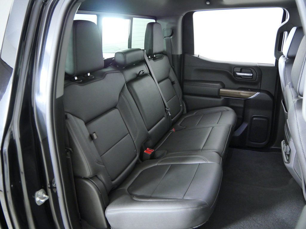 Thumbnail: 2022 Chevrolet Silverado 1500 - 29