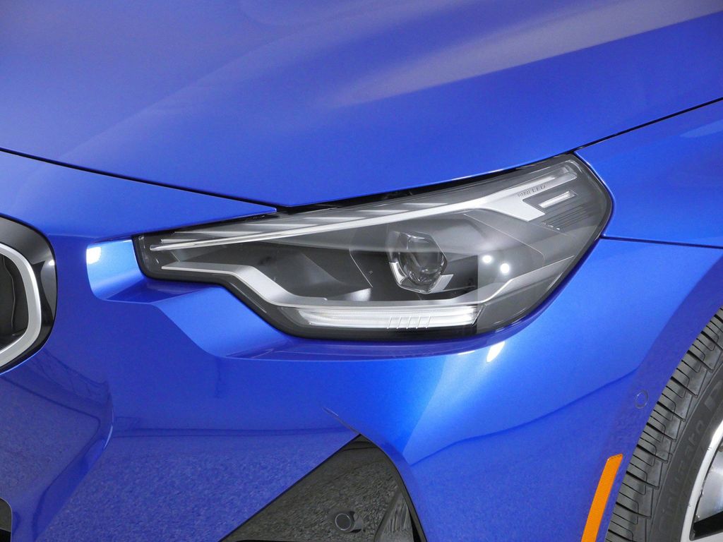 Thumbnail: 2025 BMW 2 Series - 16