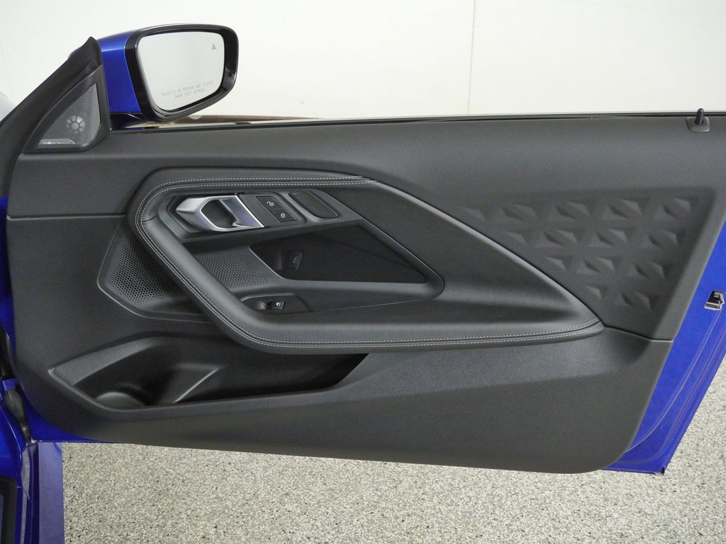 Thumbnail: 2025 BMW 2 Series - 27