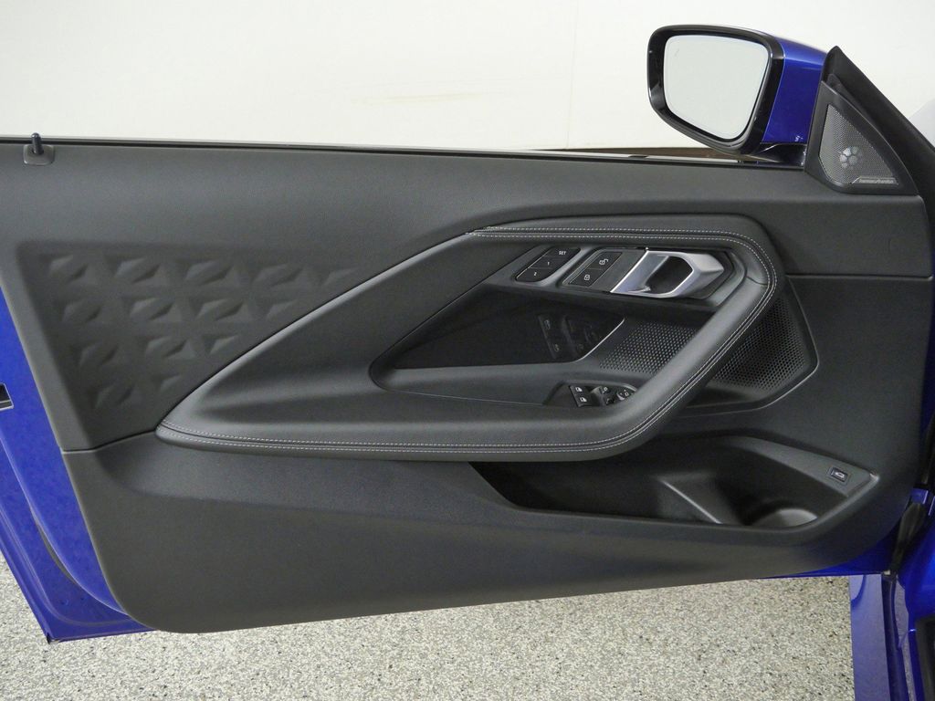 Thumbnail: 2025 BMW 2 Series - 31