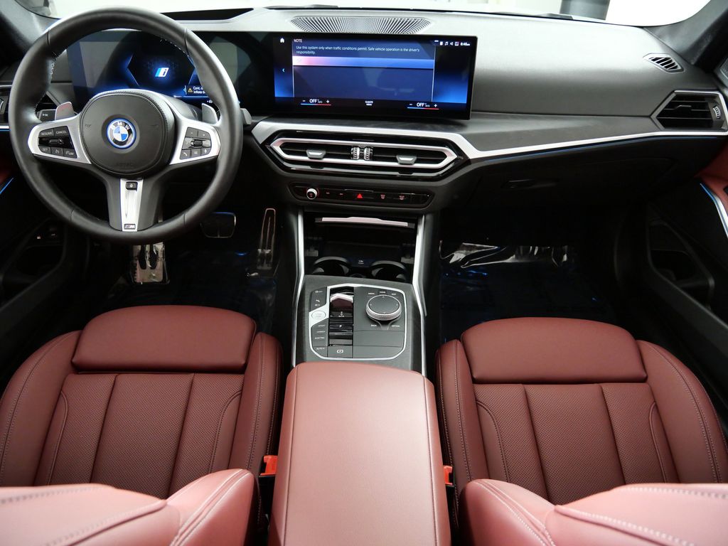 Thumbnail: 2023 BMW 3 Series - 2