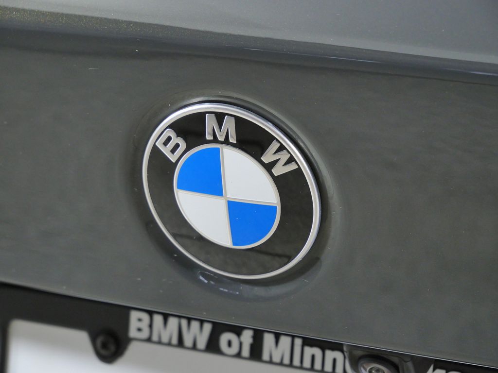 Thumbnail: 2023 BMW 3 Series - 7