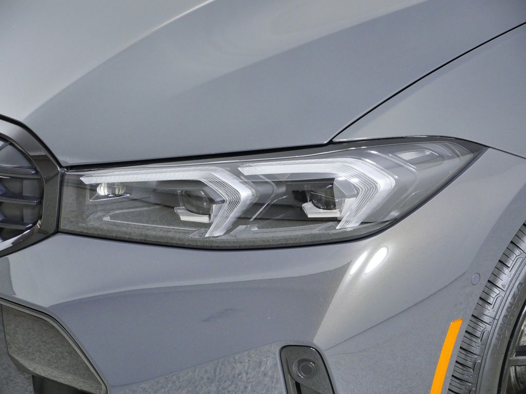 Thumbnail: 2023 BMW 3 Series - 17