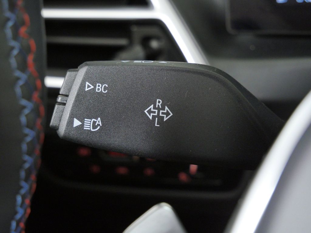 Thumbnail: 2025 BMW 2 Series - 51