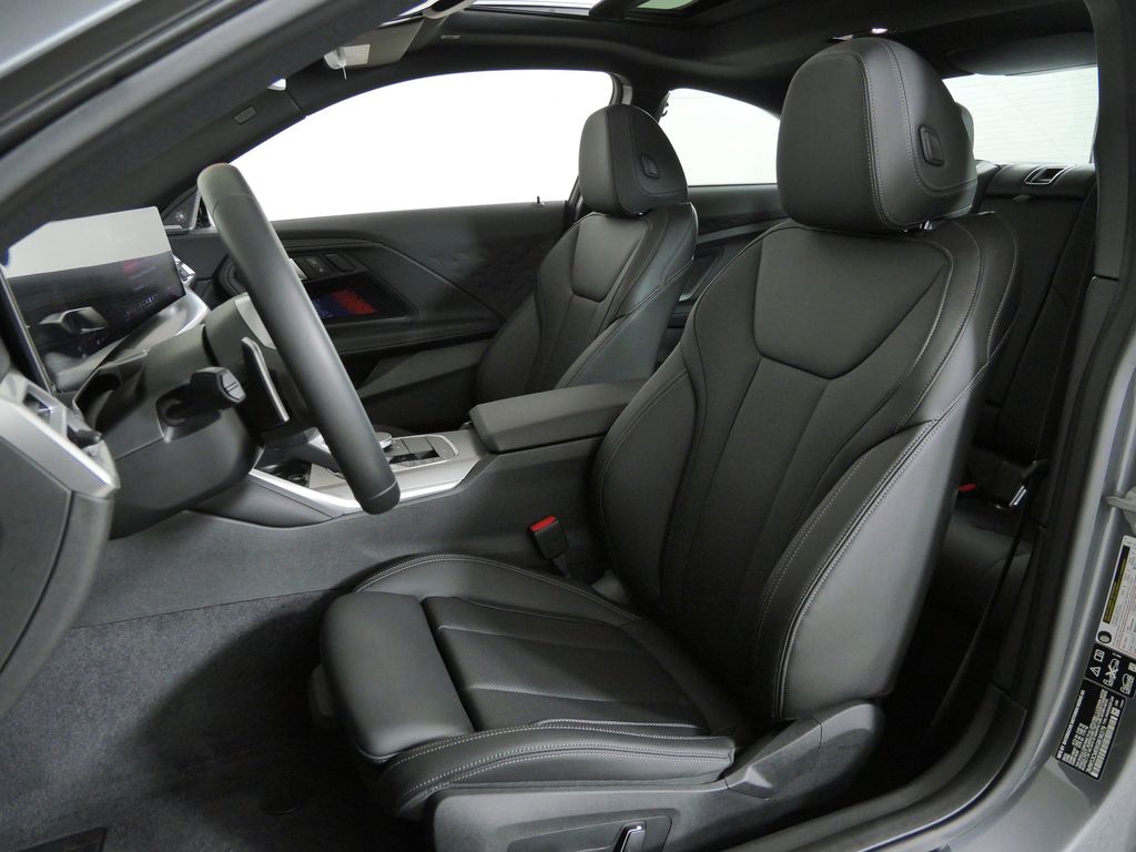 Thumbnail: 2025 BMW 2 Series - 36