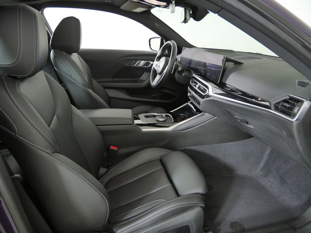 Thumbnail: 2023 BMW 2 Series - 10