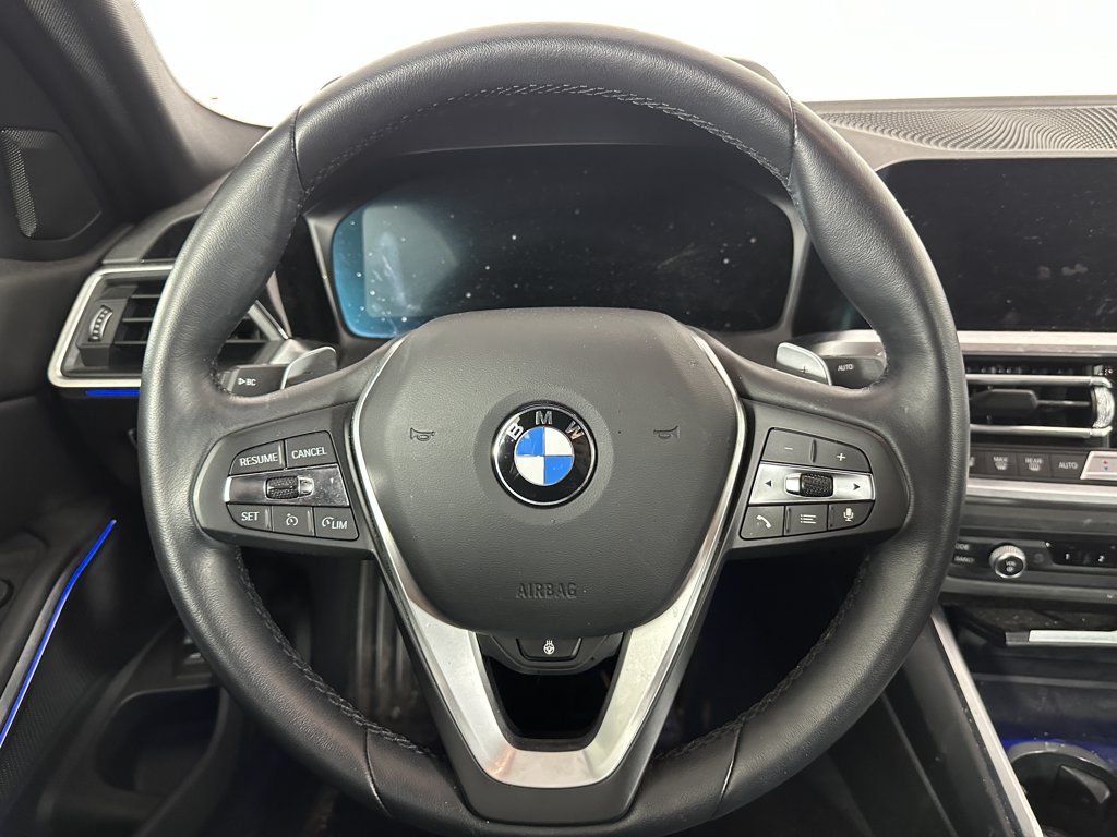 Thumbnail: 2022 BMW 3 Series - 2