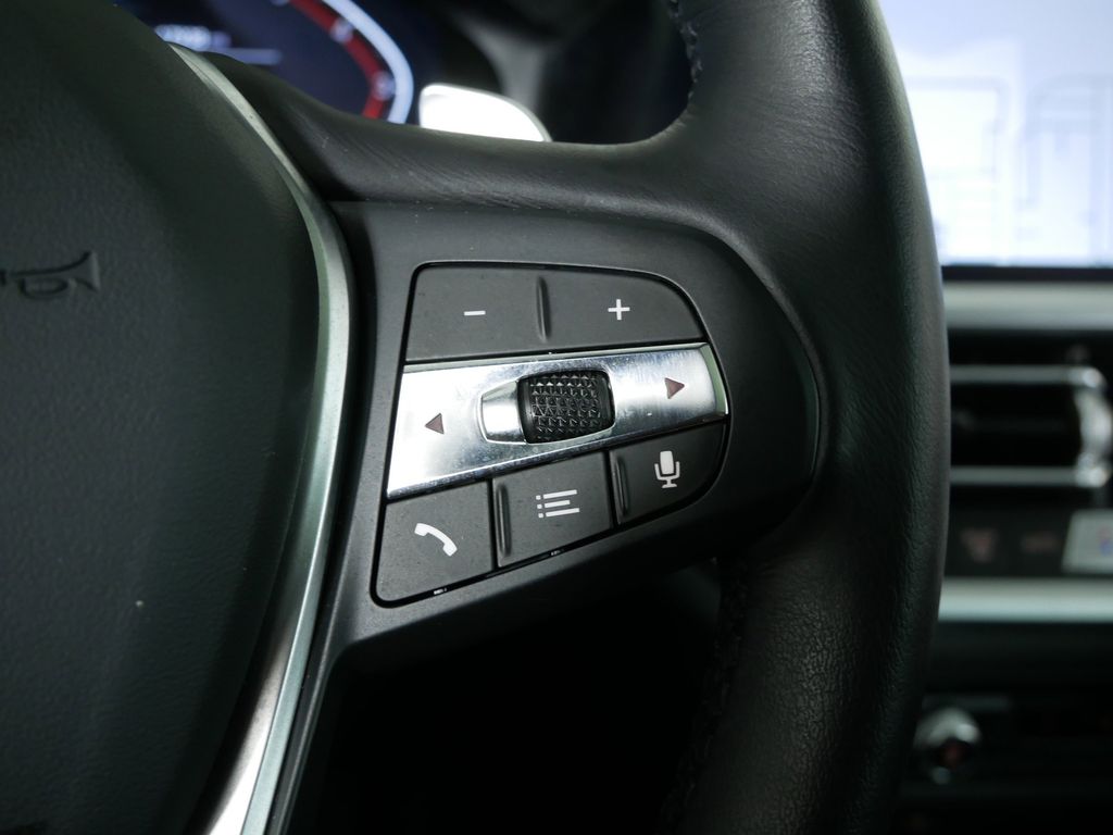 2022 BMW 3 Series 330xi 42