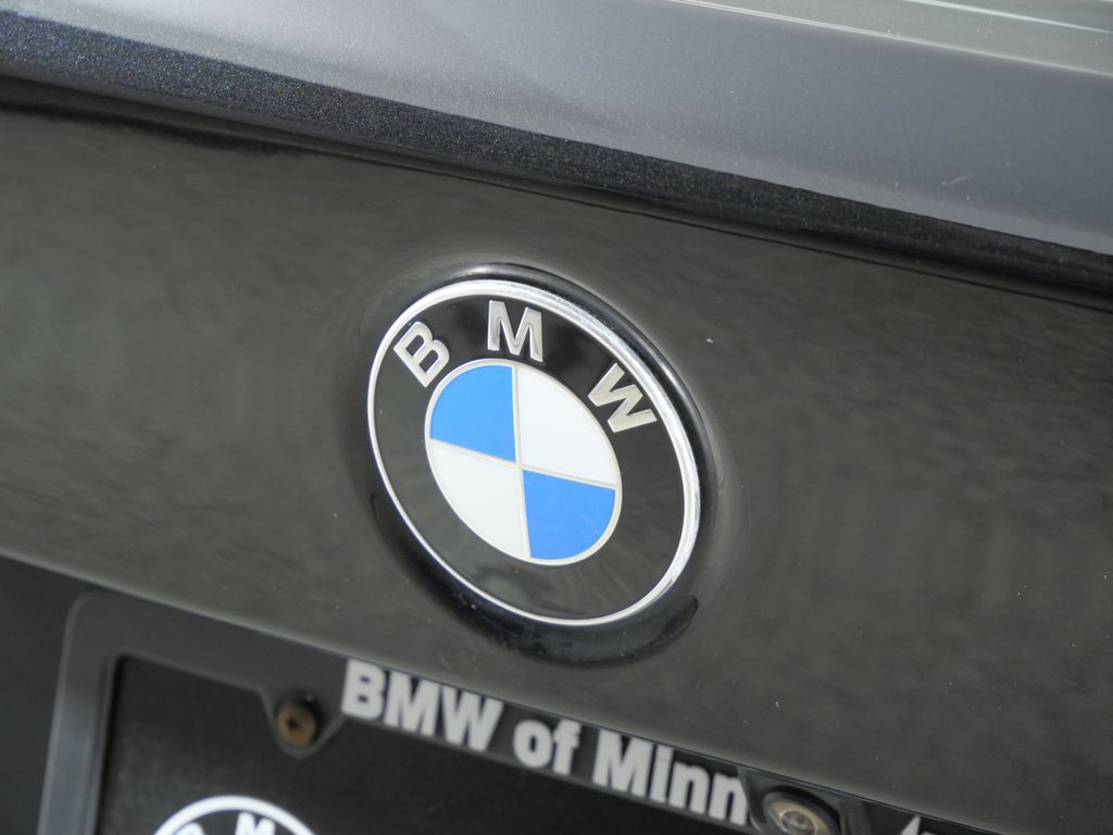 Thumbnail: 2020 BMW 3 Series - 6