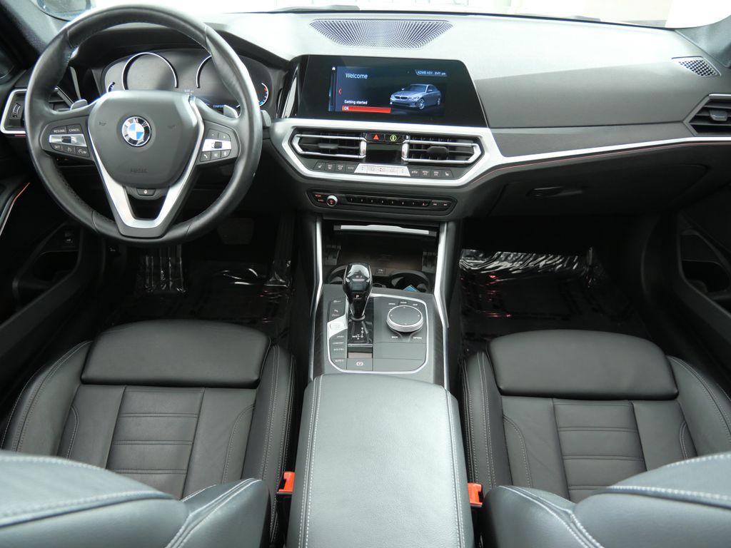 Thumbnail: 2020 BMW 3 Series - 2