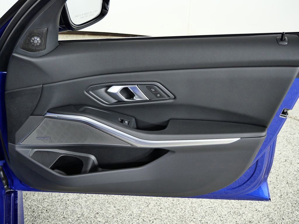 Thumbnail: 2026 BMW 3 Series - 29