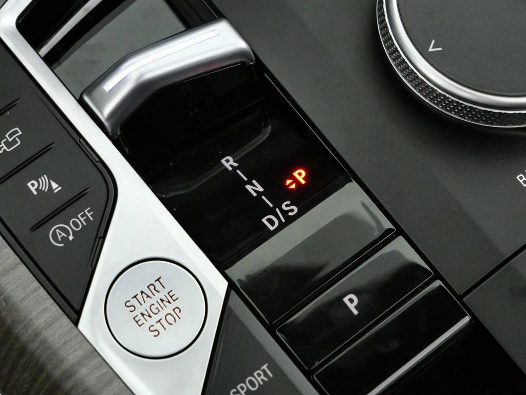 Thumbnail: 2026 BMW 3 Series - 49